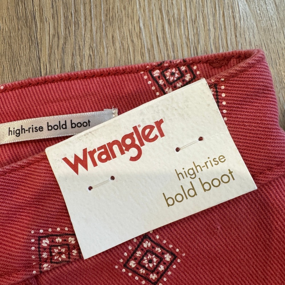 Wrangler Womens High Rise Bold Boot Red Diamond Print Jeans Size 12x32 NWT - Picture 6 of 10